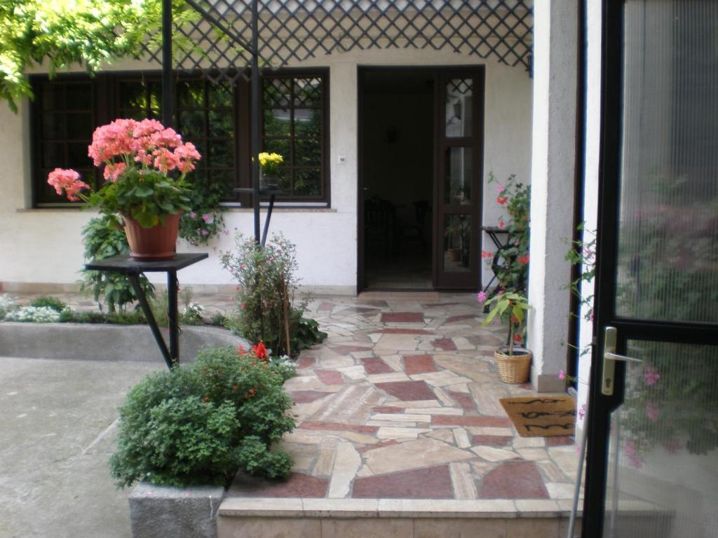 Hotel Szekely Vendeghaz Esztergom Exterior foto